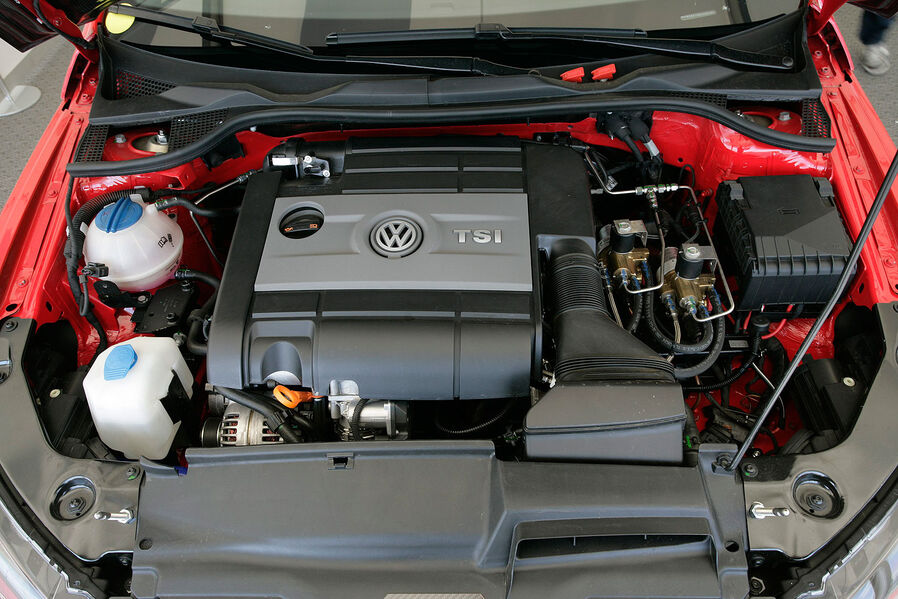 [Bild: Tracktest-VW-Scrirocco-Cup-19-fotoshowIm...637978.jpg]